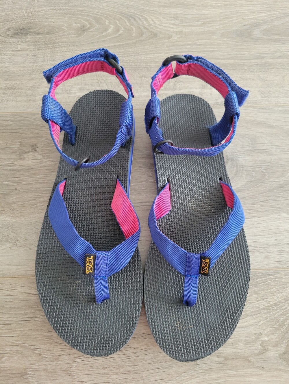 Teva Universal Sandals Size 10